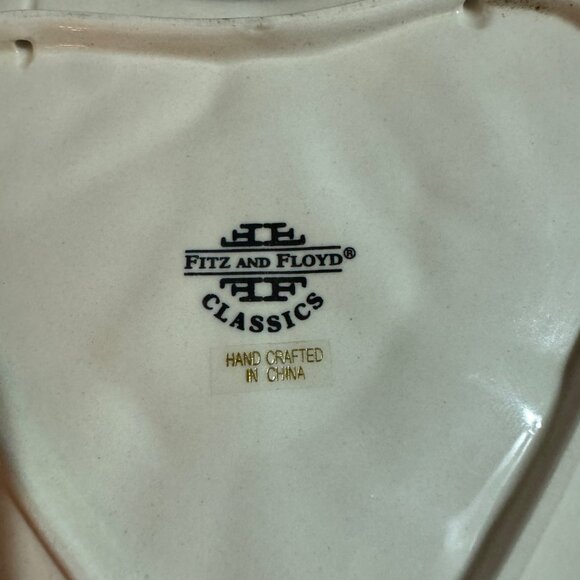 Fitz And Floyd Classics Leaf-Shaped Ceramic Serving Plate Handcrafted 10" Green - Picture 4 of 4